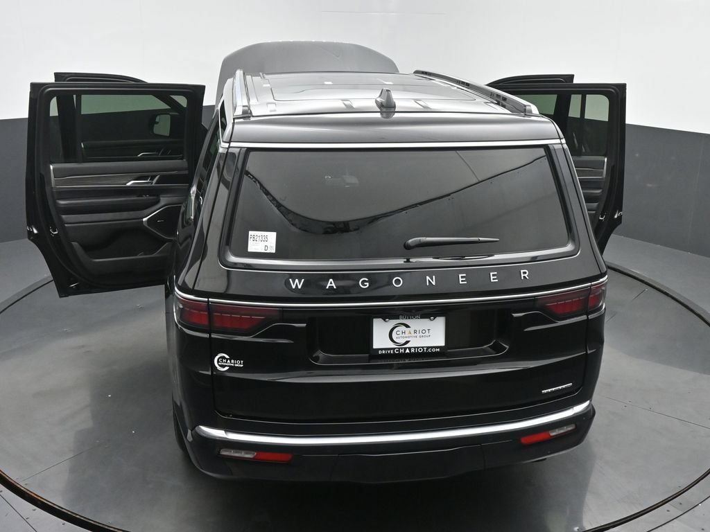 Used 2024 Jeep Wagoneer Series II w/ Premium Group I AWD/4WD image 68
