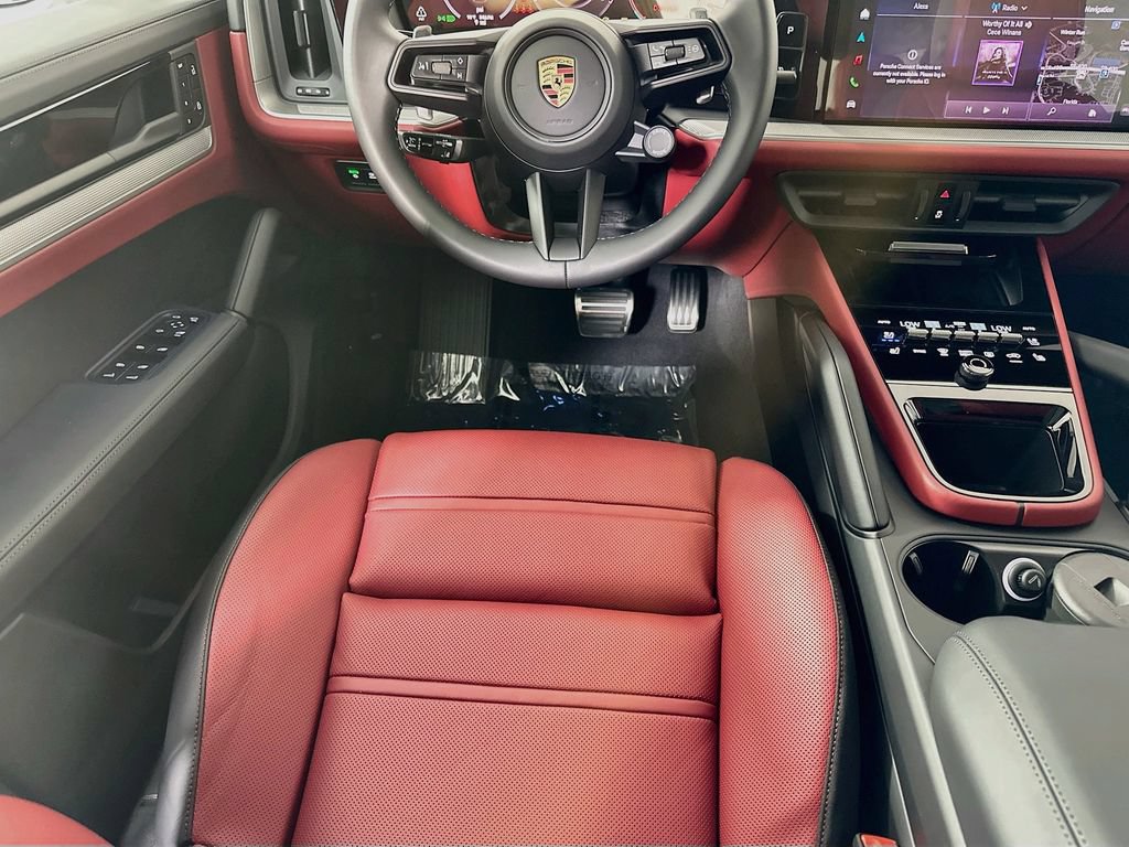 New 2026 Porsche Cayenne S AWD/4WD image 25