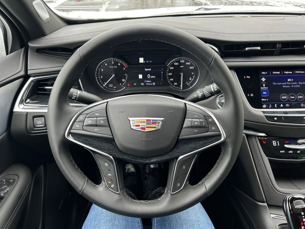 Used 2025 Cadillac XT5 Premium Luxury w/ LPO, Floor Liner Package image 24