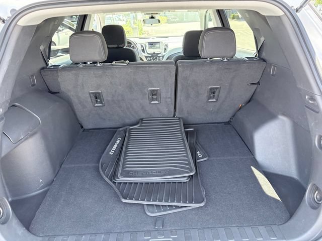 Used 2023 Chevrolet Equinox LS w/ LS Convenience Package FWD image 27