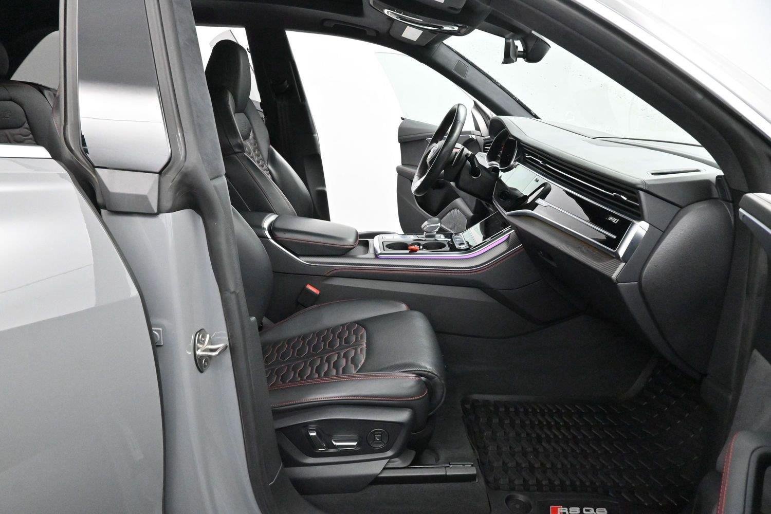 Used 2023 Audi RS Q8 w/ Executive Package AWD/4WD image 33