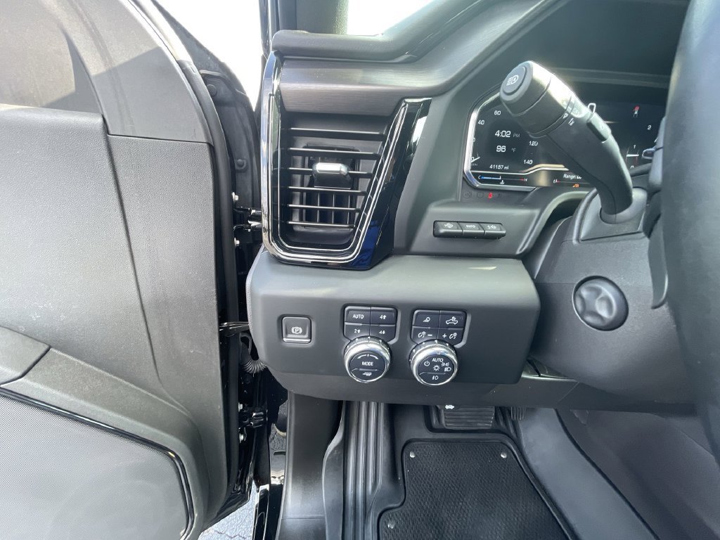 Certified 2024 GMC Sierra 1500 AT4 w/ Technology Package AWD/4WD image 18