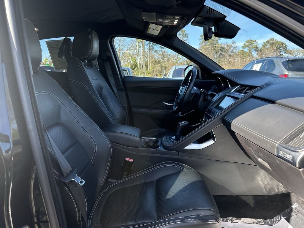 Used 2018 Jaguar E-PACE R-Dynamic S image 24