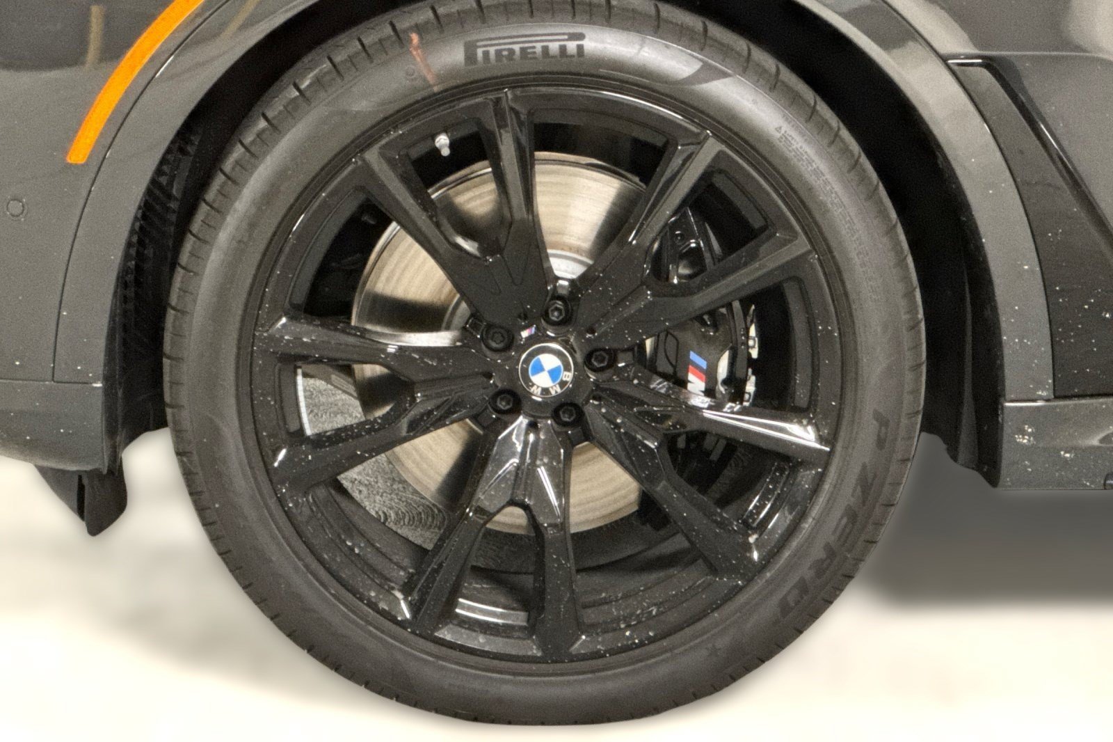New 2027 BMW X7 M60i AWD/4WD image 13