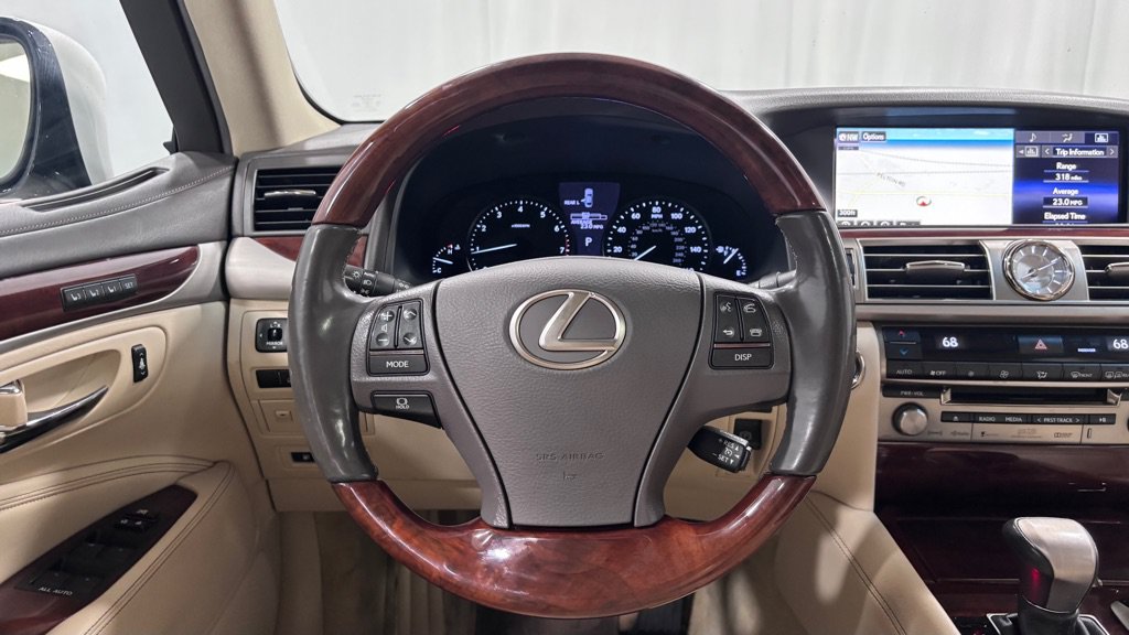 Used 2015 Lexus LS 460 AWD w/ Comfort Package image 13