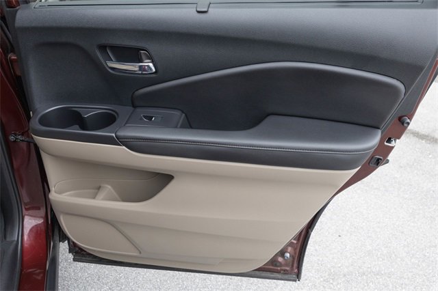 Used 2022 Honda Pilot Touring image 19