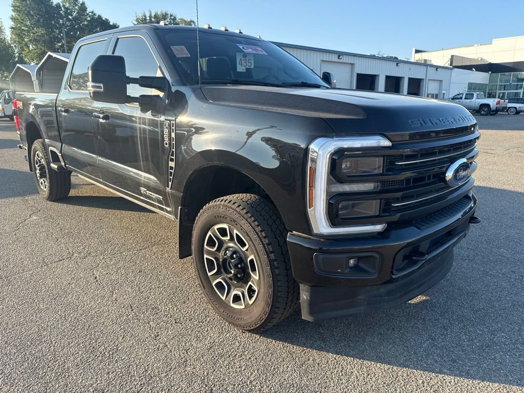 Used 2025 Ford F250 Platinum AWD/4WD image 7