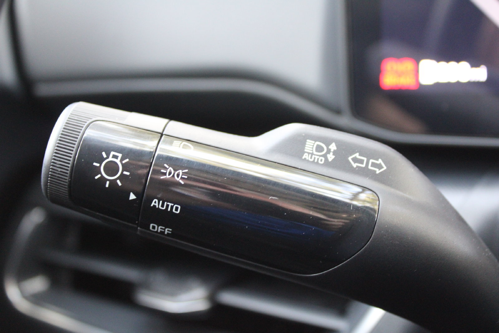 New 2026 Kia K4 EX FWD image 24