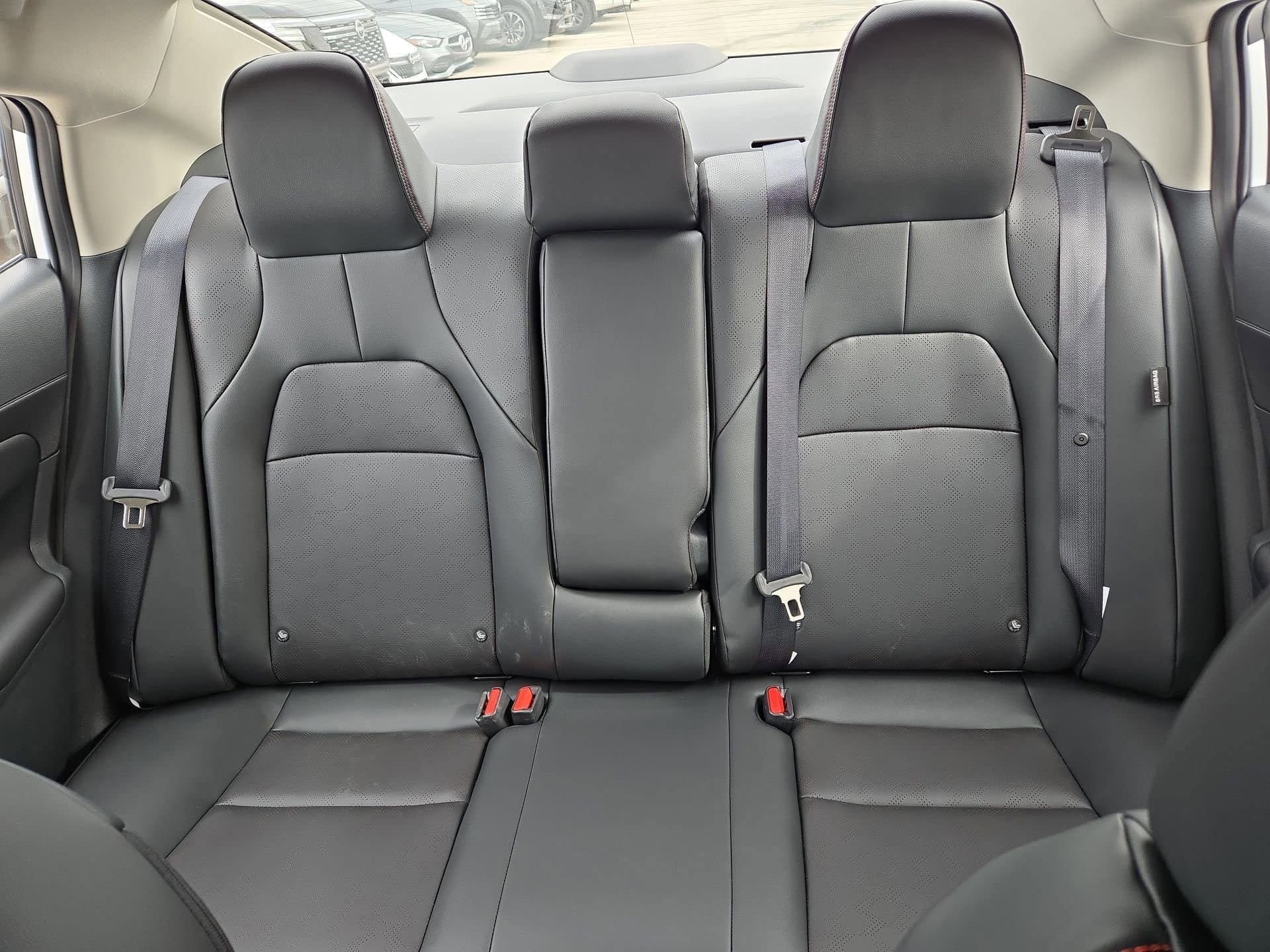 New 2026 Nissan Sentra SR w/ SR Premium Package FWD image 37