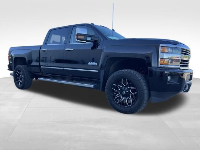 Used 2016 Chevrolet Silverado 2500 High Country w/ Duramax Plus Package AWD/4WD image 6