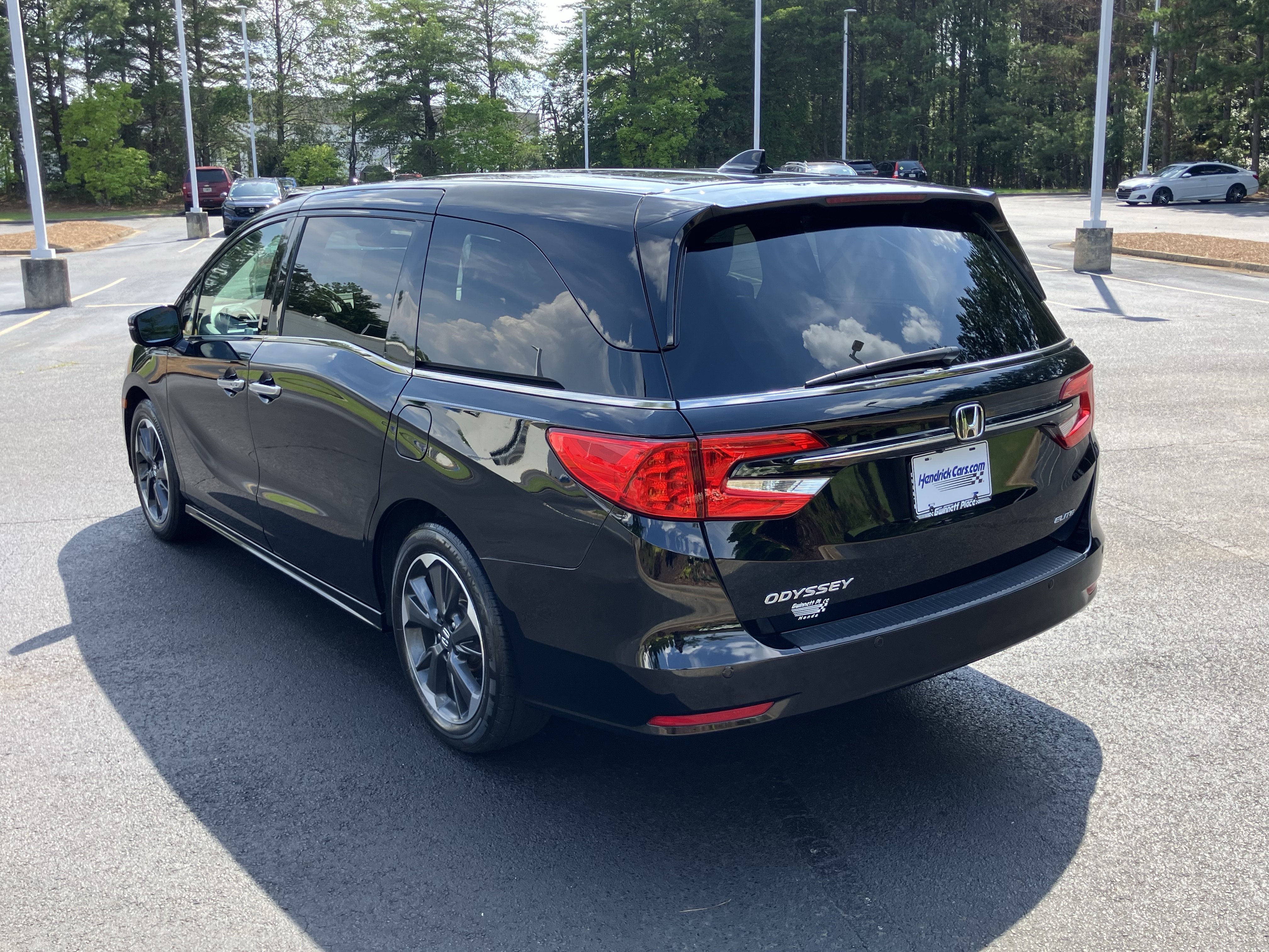 Certified 2024 Honda Odyssey Elite image 8