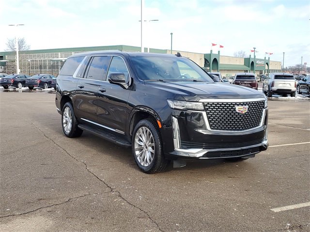 Used 2021 Cadillac Escalade ESV Premium Luxury image 2