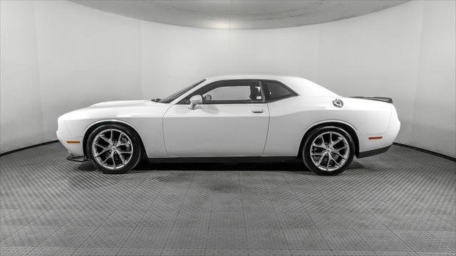 Used 2023 Dodge Challenger GT image 3