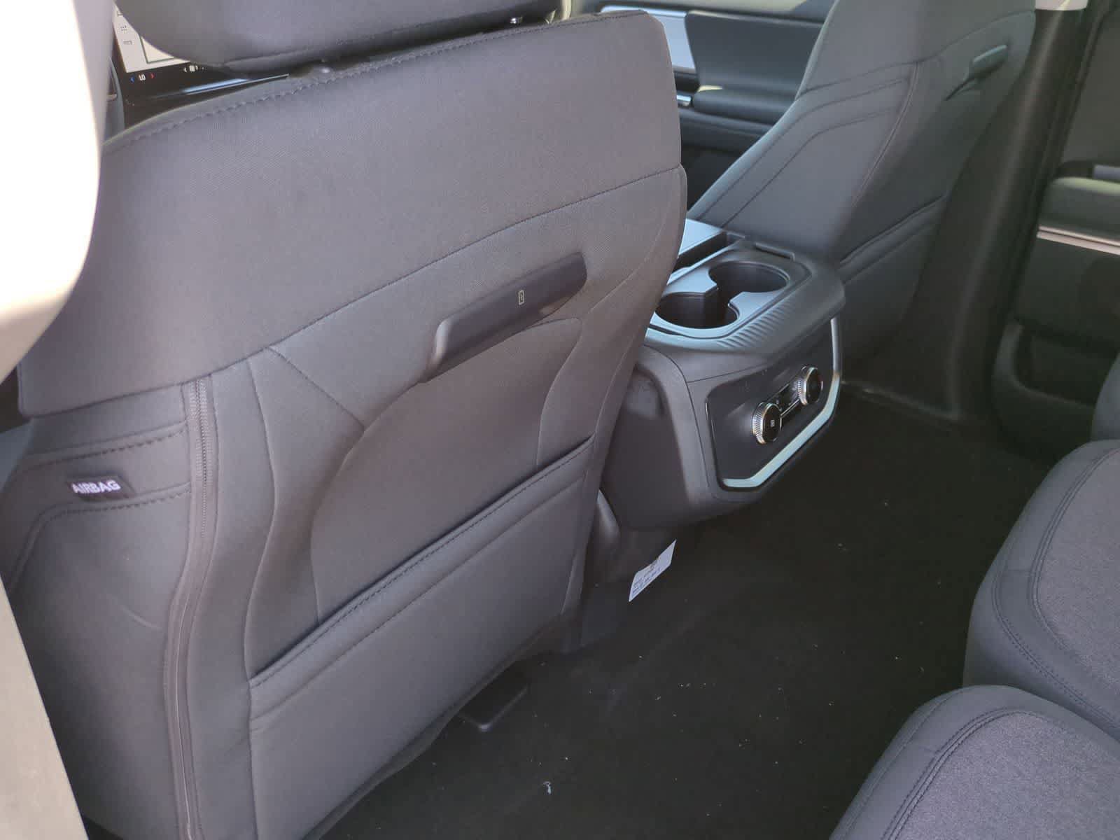 New 2026 Ford Expedition Active AWD/4WD image 18