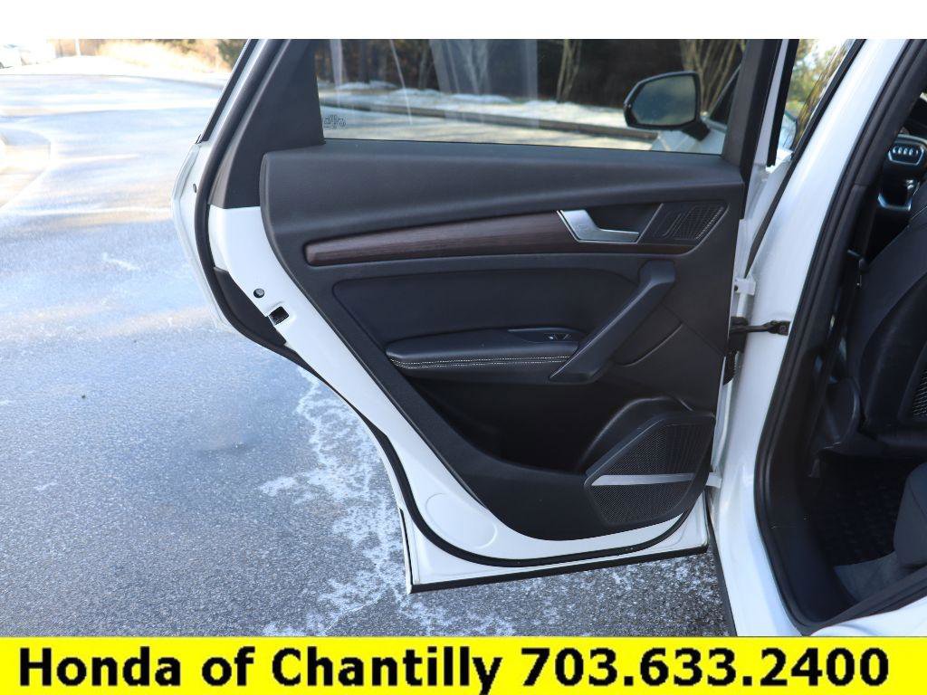 Used 2023 Audi Q5 2.0T Premium Plus w/ Premium Plus Package image 23