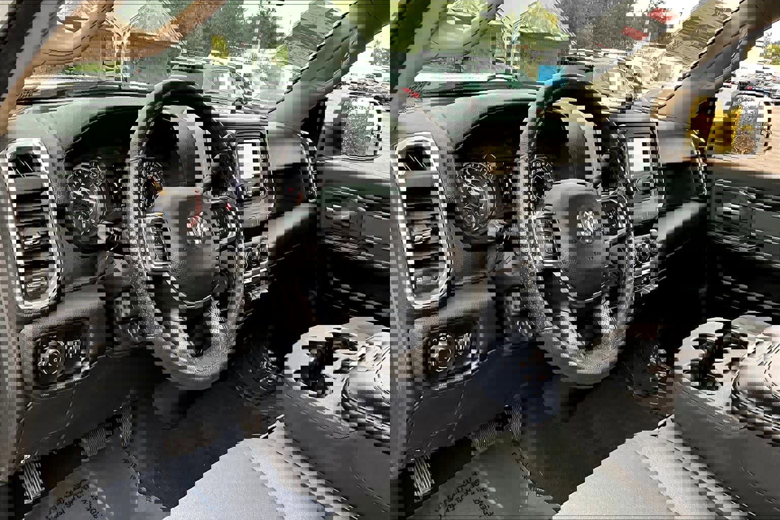 Used 2020 RAM 2500 Big Horn image 32