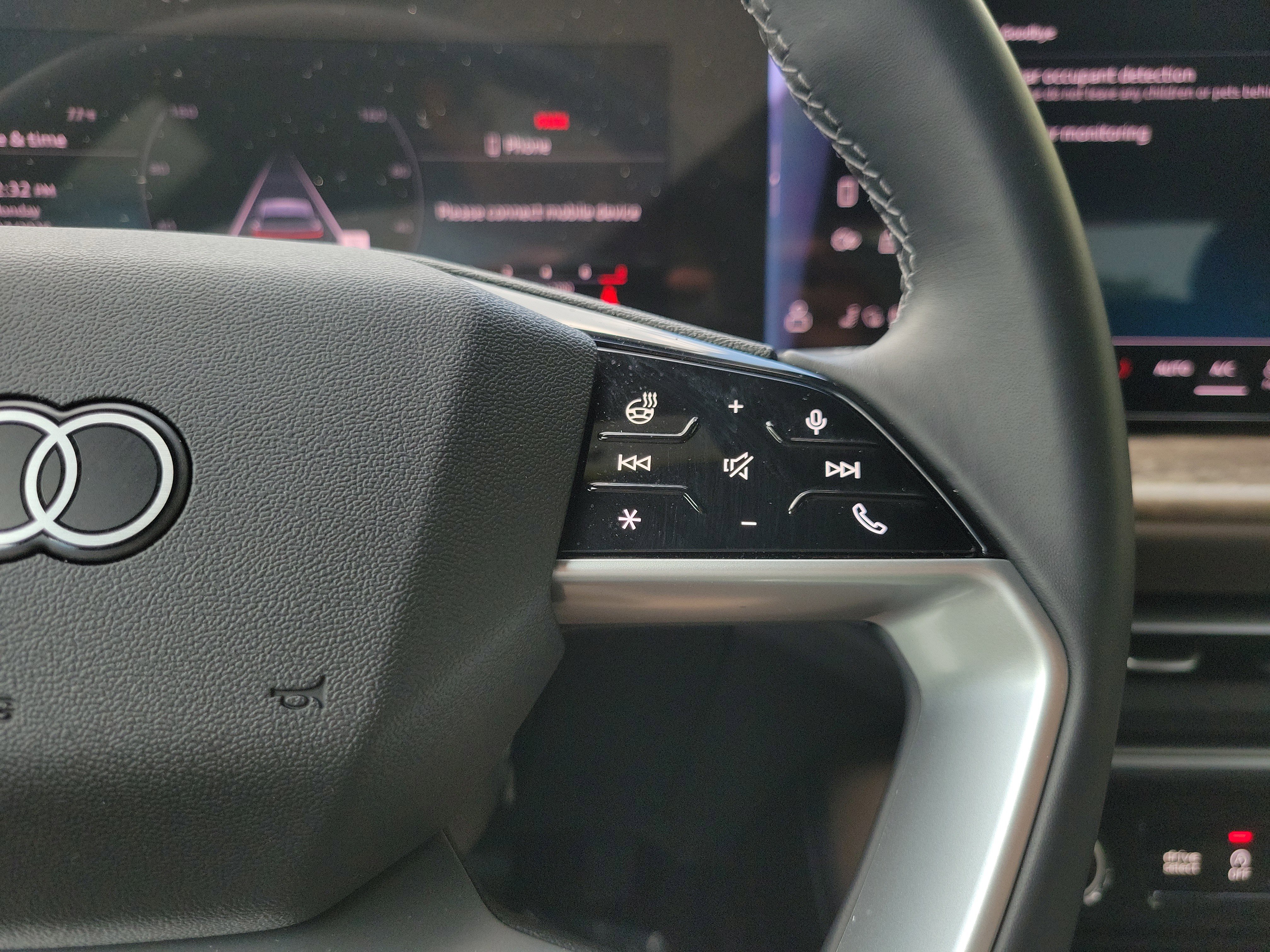 Certified 2025 Audi Q5 Premium Plus w/ Premium Plus AWD/4WD image 27