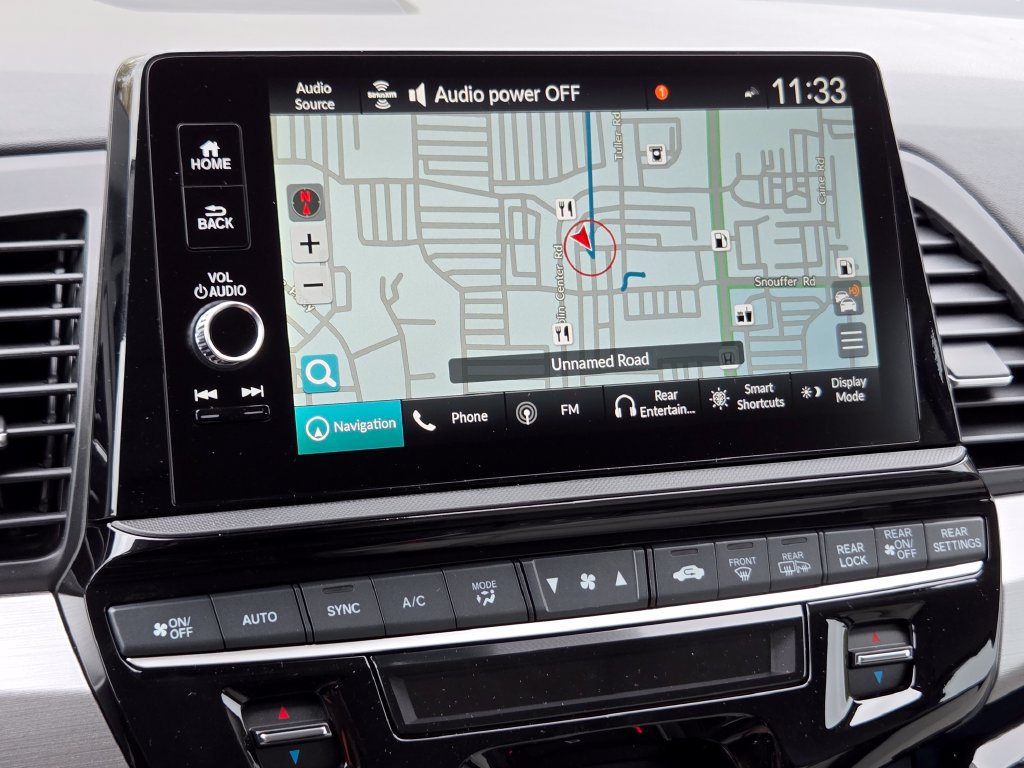 New 2027 Honda Odyssey Touring image 4