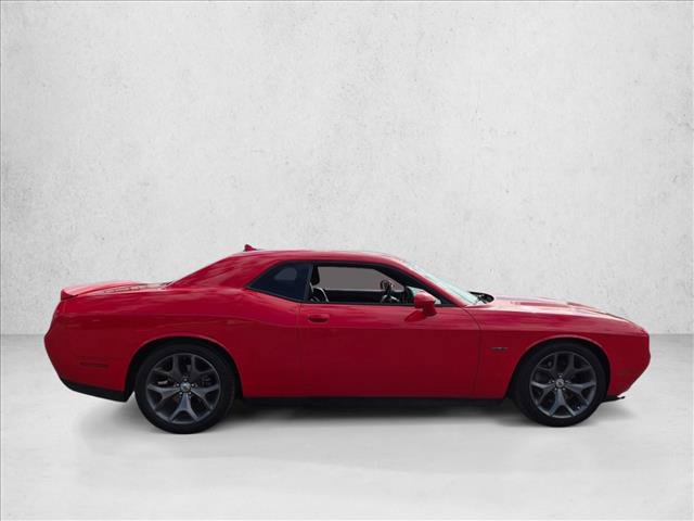 Used 2017 Dodge Challenger R/T Plus RWD image 4