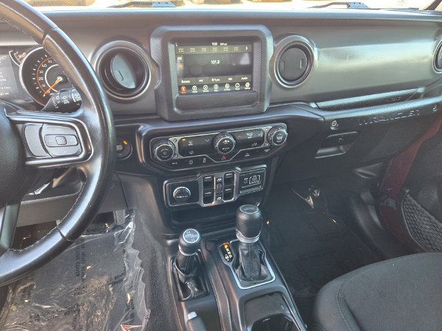 Used 2022 Jeep Wrangler Unlimited Sport AWD/4WD image 17