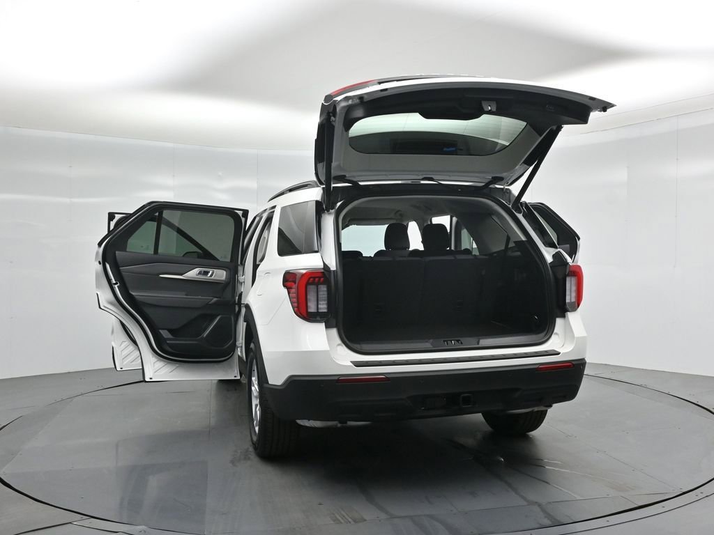 New 2026 Ford Explorer Active image 34