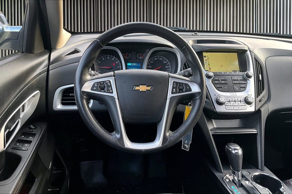 Used 2017 Chevrolet Equinox Premier w/ Enhanced Convenience Package image 6