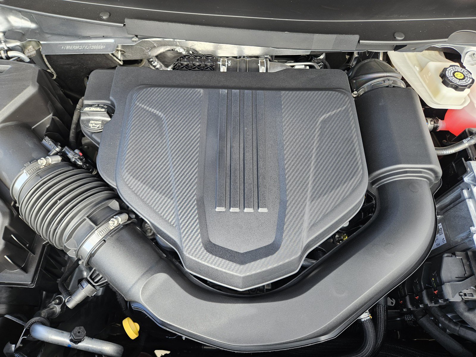 New 2027 Chevrolet Traverse LT w/ Midnight/Sport Edition FWD image 21