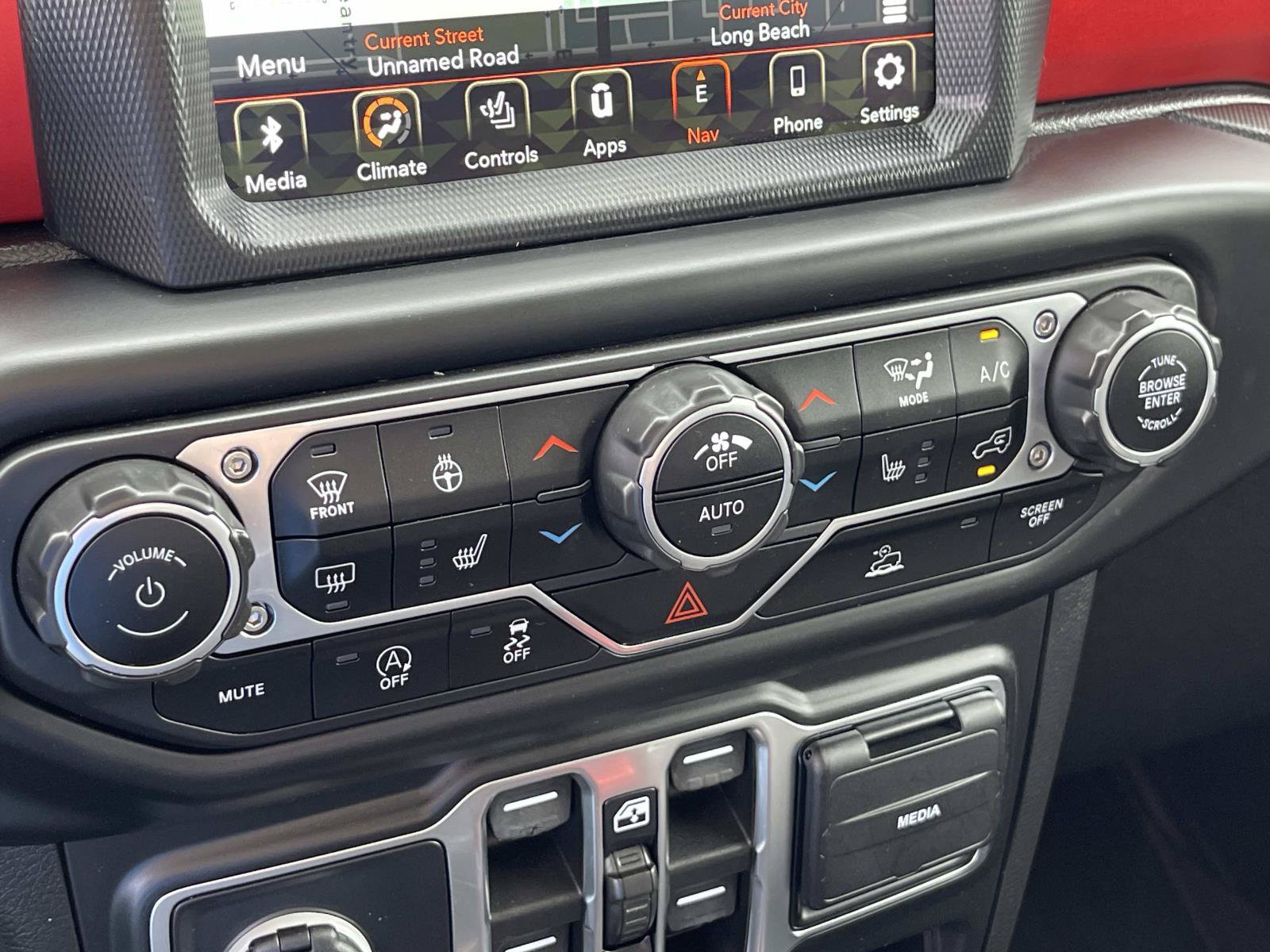 Used 2021 Jeep Gladiator Rubicon AWD/4WD image 23