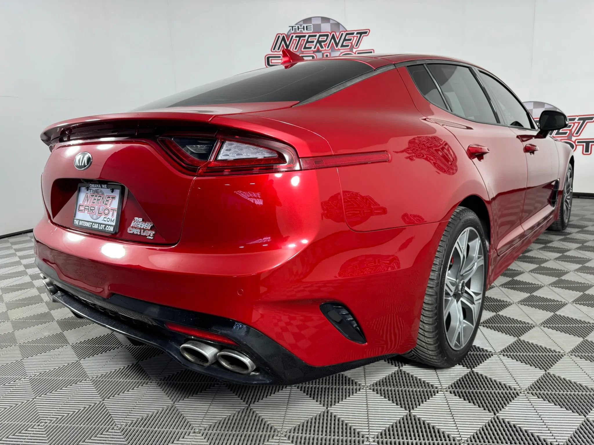 Used 2018 Kia Stinger GT2 AWD/4WD image 31