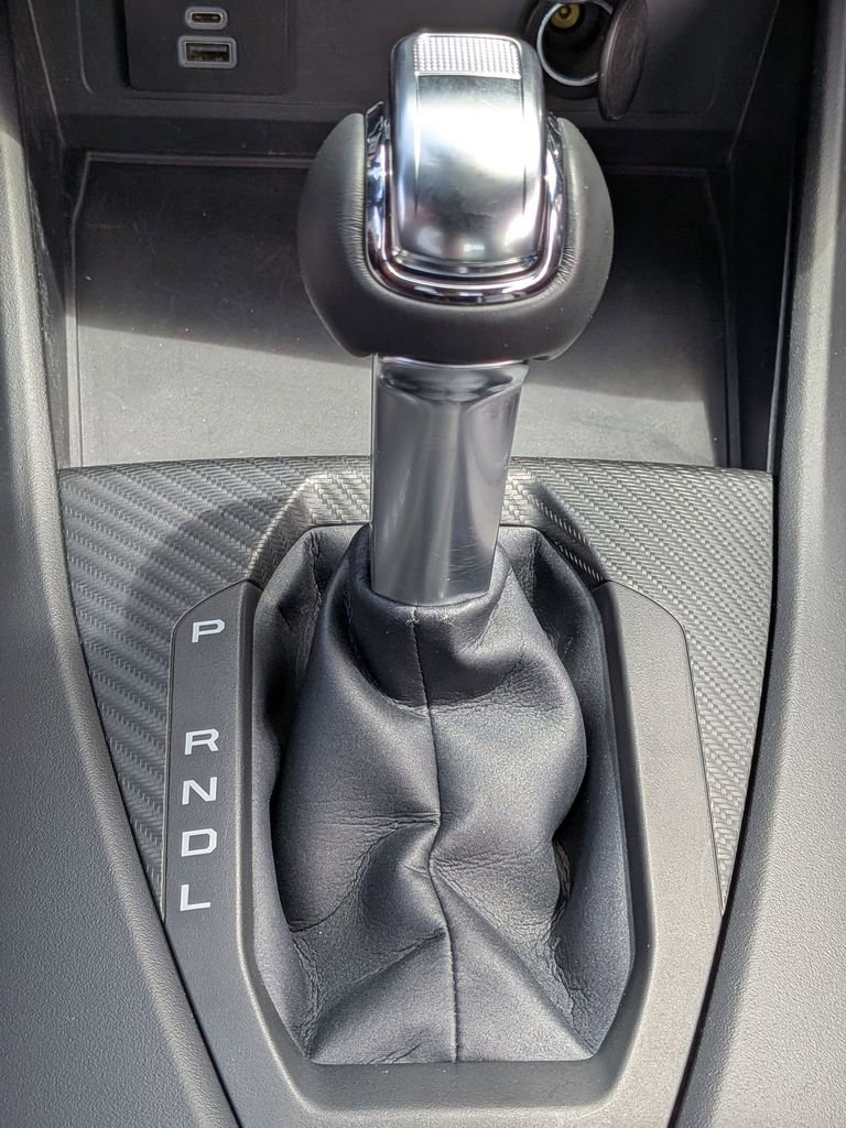 Used 2025 Ford Mustang Premium image 17