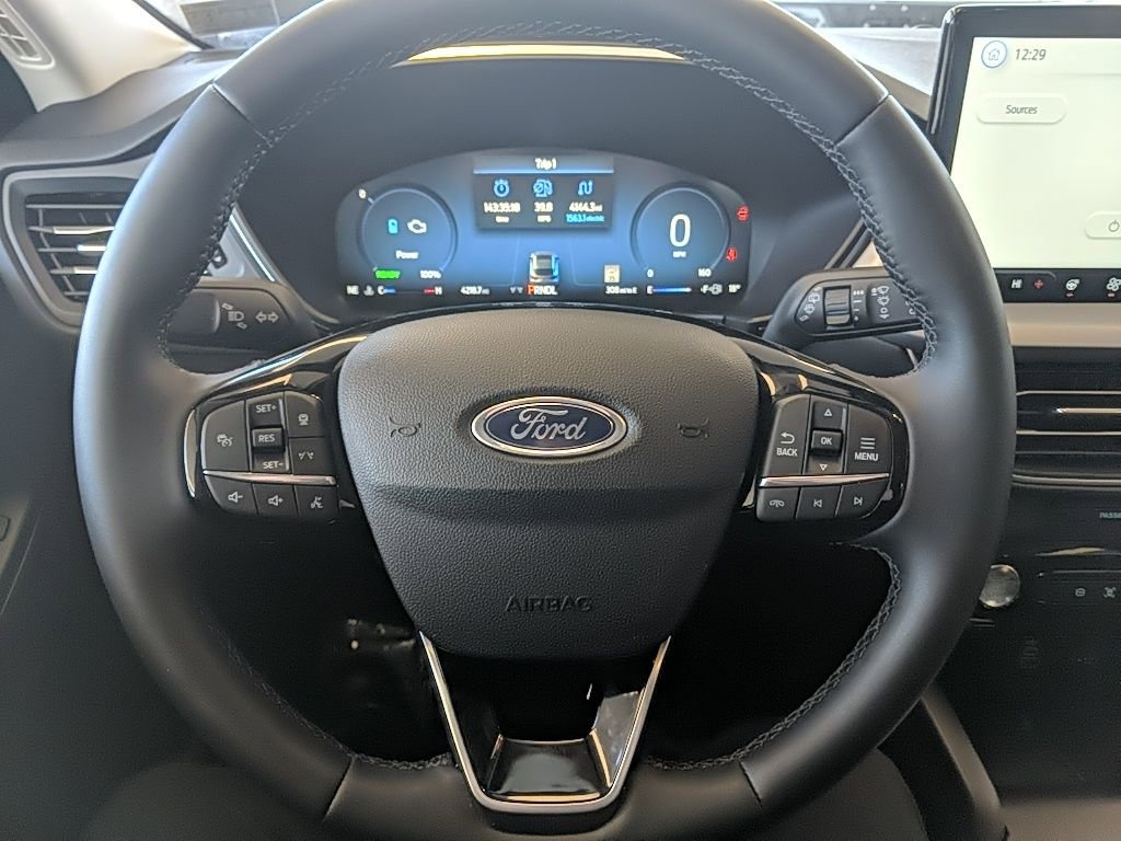 Certified 2025 Ford Escape Platinum image 15