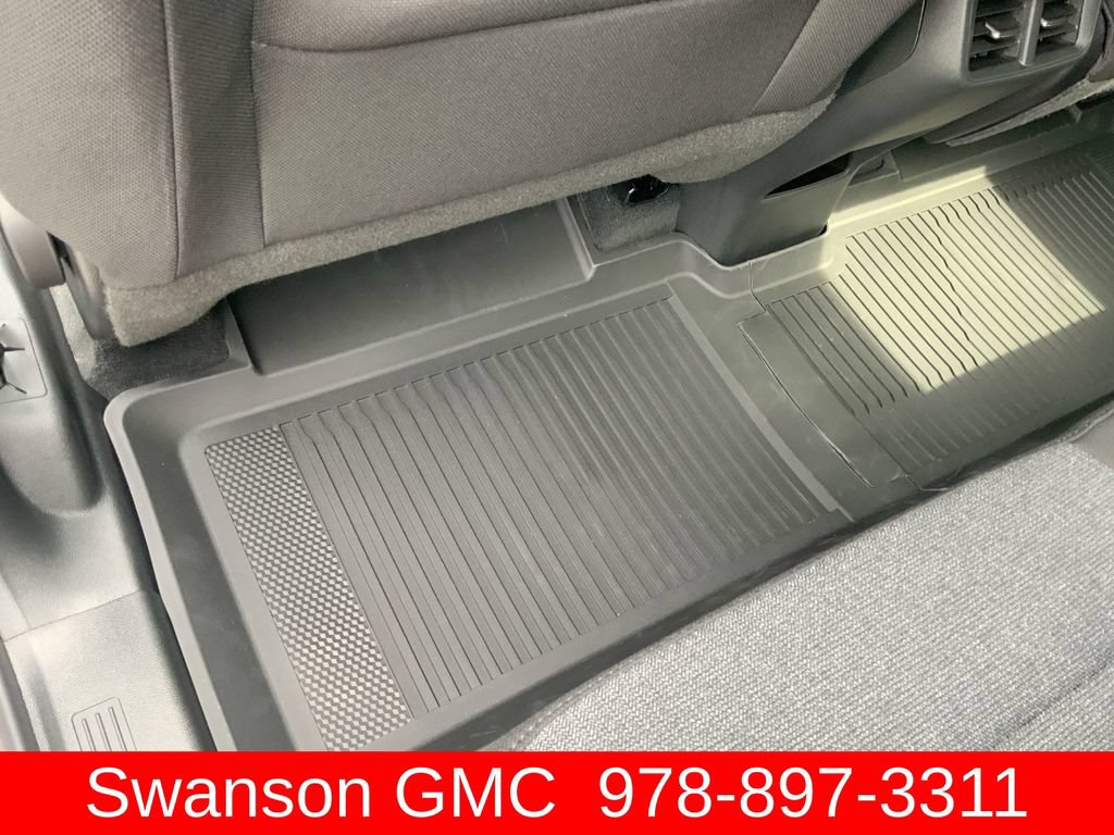 New 2027 GMC Terrain Elevation w/ LPO, Floor Liner Package AWD/4WD image 29