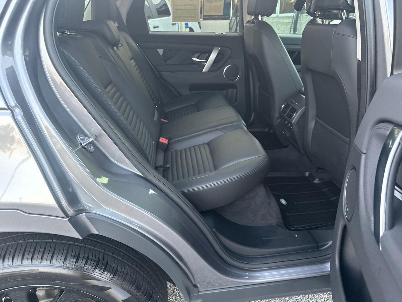 Used 2025 Land Rover Discovery Sport S AWD/4WD image 15