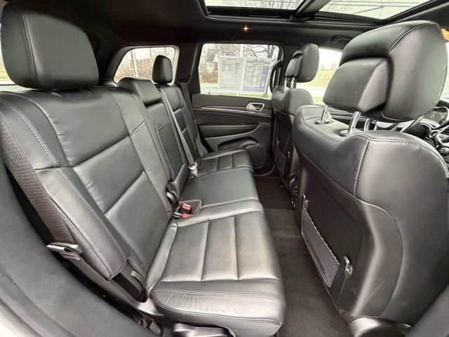 Used 2022 Jeep Grand Cherokee Limited AWD/4WD image 36
