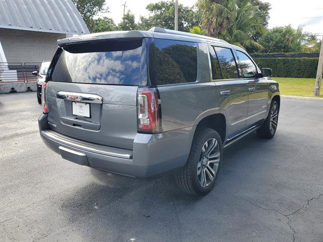 Used 2020 GMC Yukon Denali w/ Denali Premium Package image 24