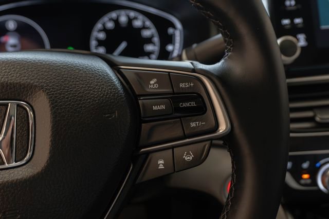 Used 2018 Honda Accord Touring image 23