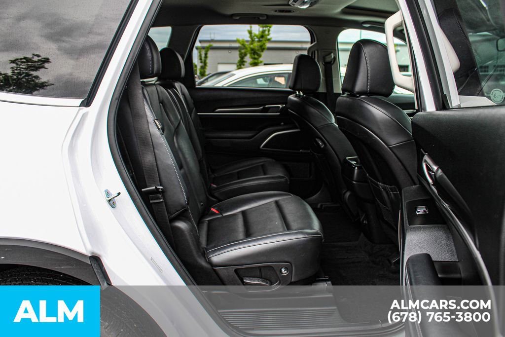 Used 2025 Kia Telluride S FWD image 22