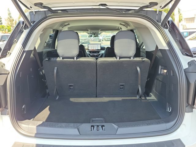Used 2026 Ford Explorer Active w/ Active Comfort Package RWD image 20