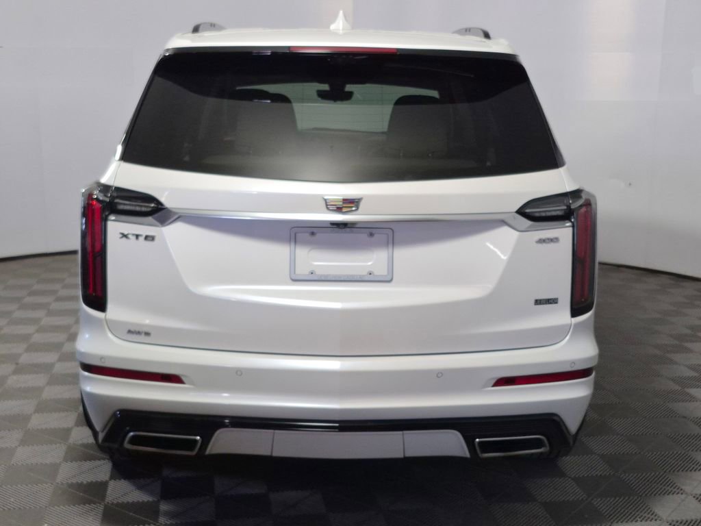 Used 2024 Cadillac XT6 Sport w/ Platinum Package image 6