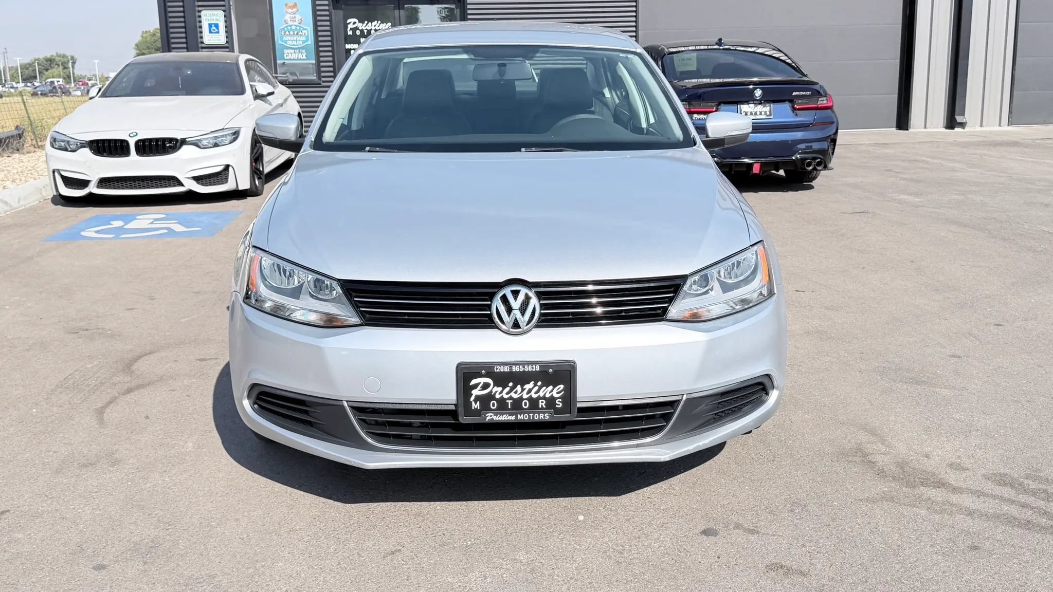 Used 2013 Volkswagen Jetta SE FWD image 3