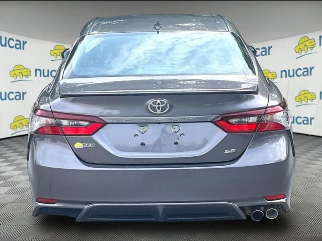 Used 2023 Toyota Camry SE FWD image 4