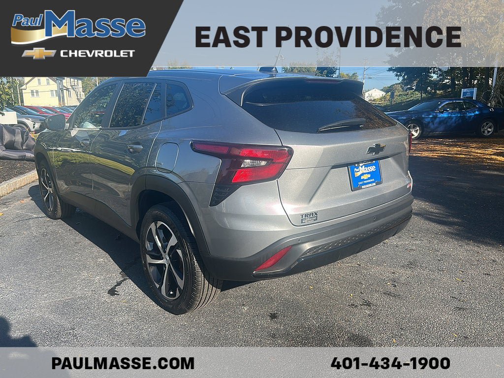 Certified 2024 Chevrolet Trax RS w/ Driver Confidence Package FWD image 4