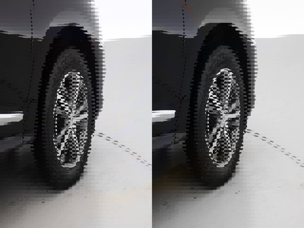 Used 2020 INFINITI QX60 Luxe image 18