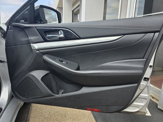 Used 2020 Nissan Maxima 3.5 SL w/ Floor Mat Group image 19