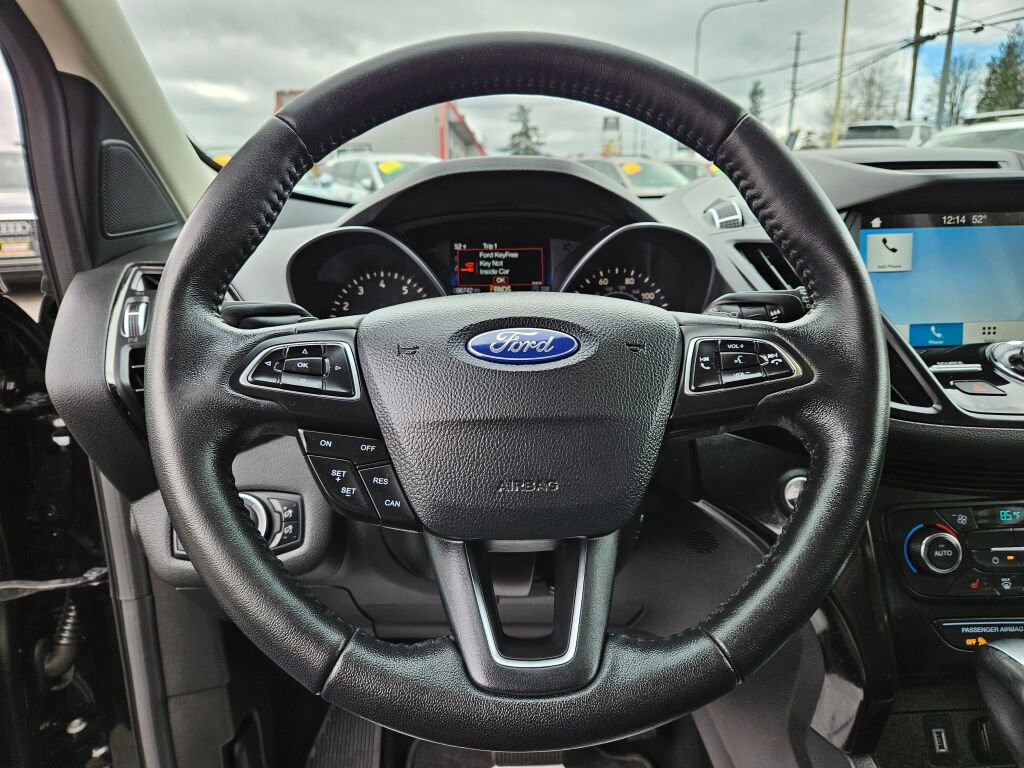 Used 2017 Ford Escape Titanium image 20