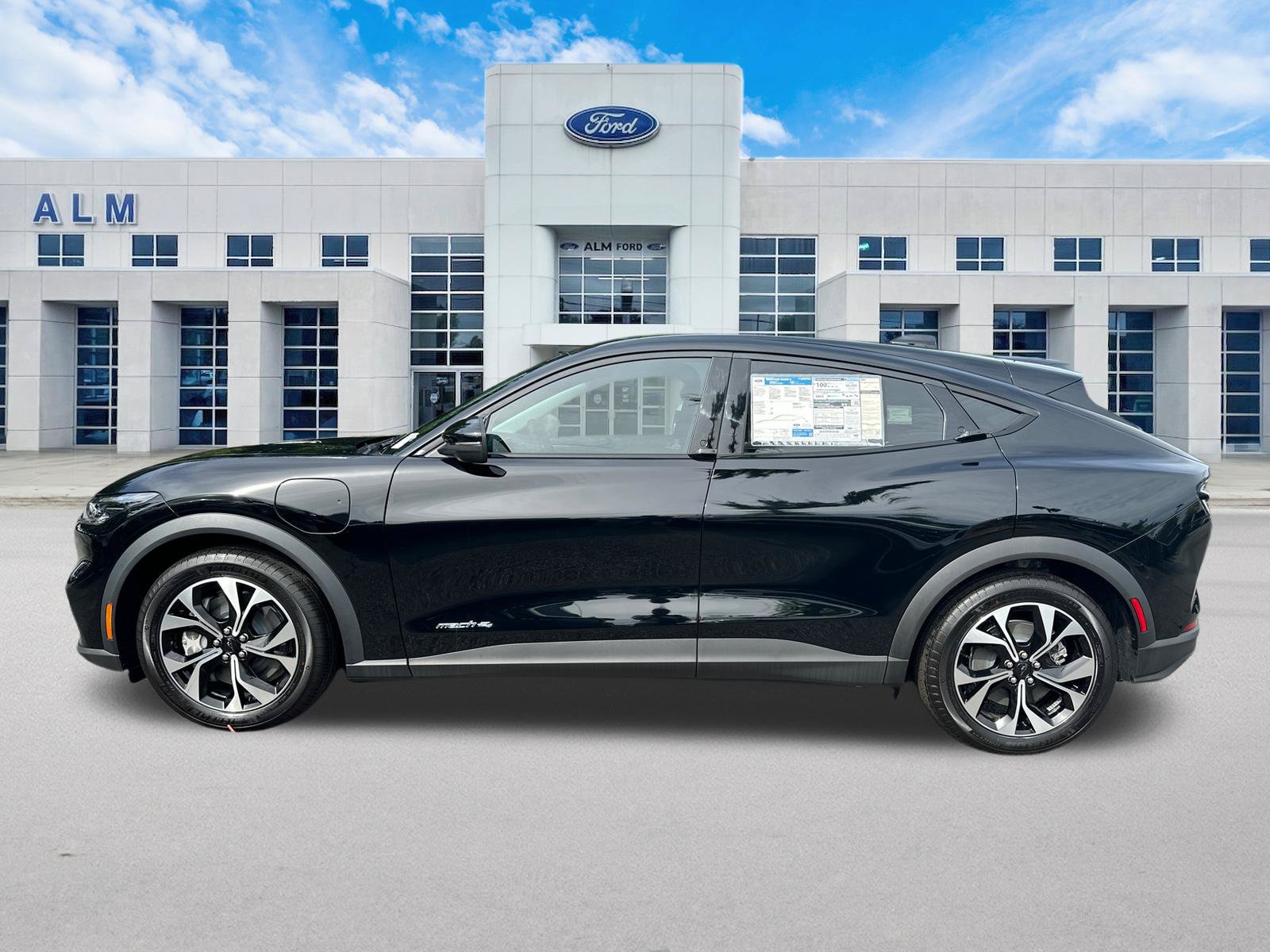 New 2026 Ford Mustang Mach-E Select w/ Comfort Package Lite AWD/4WD image 9