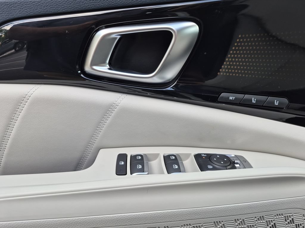 New 2026 Kia Carnival SX Prestige FWD image 7