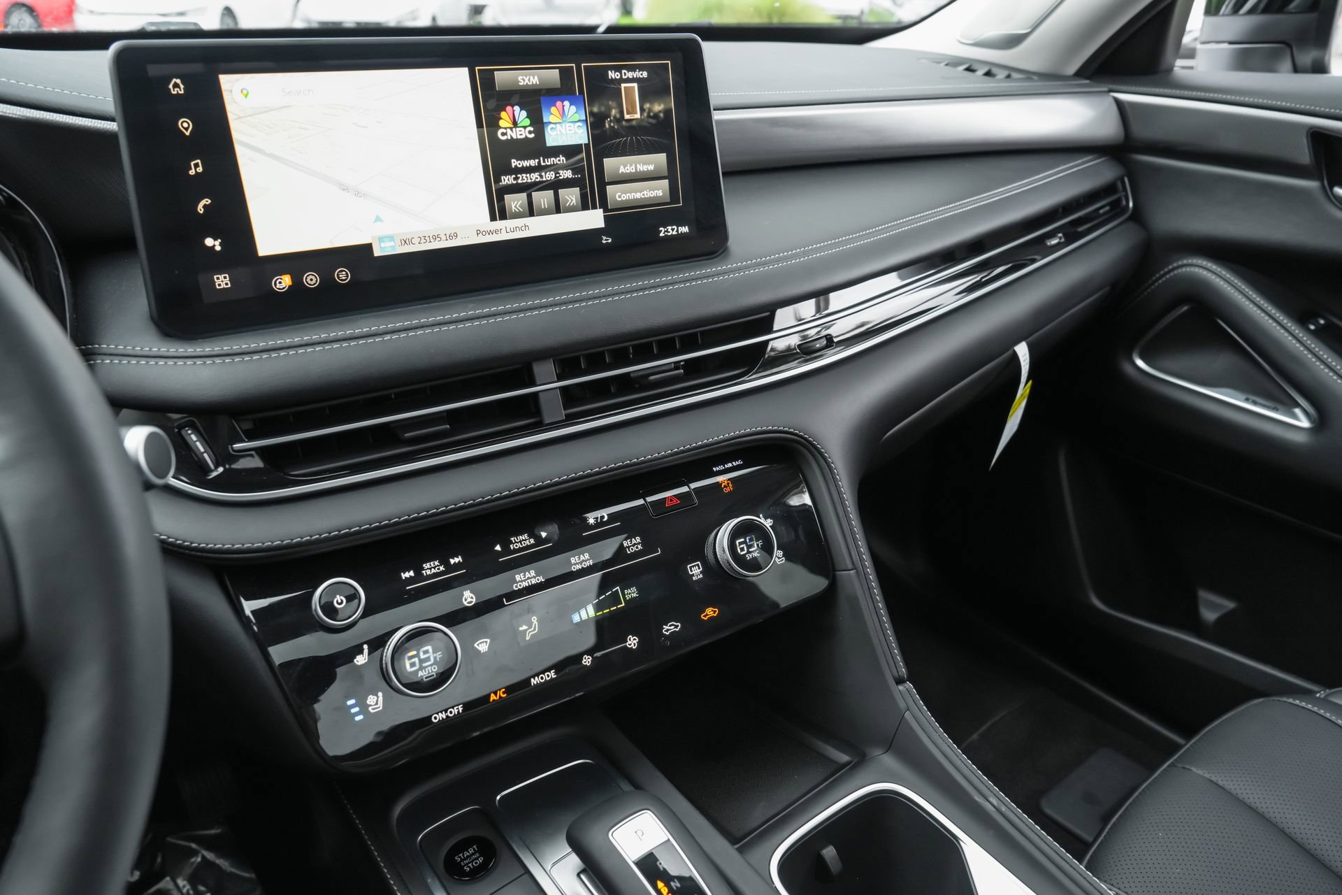 Used 2026 INFINITI QX60 Luxe w/ Cargo Package image 10