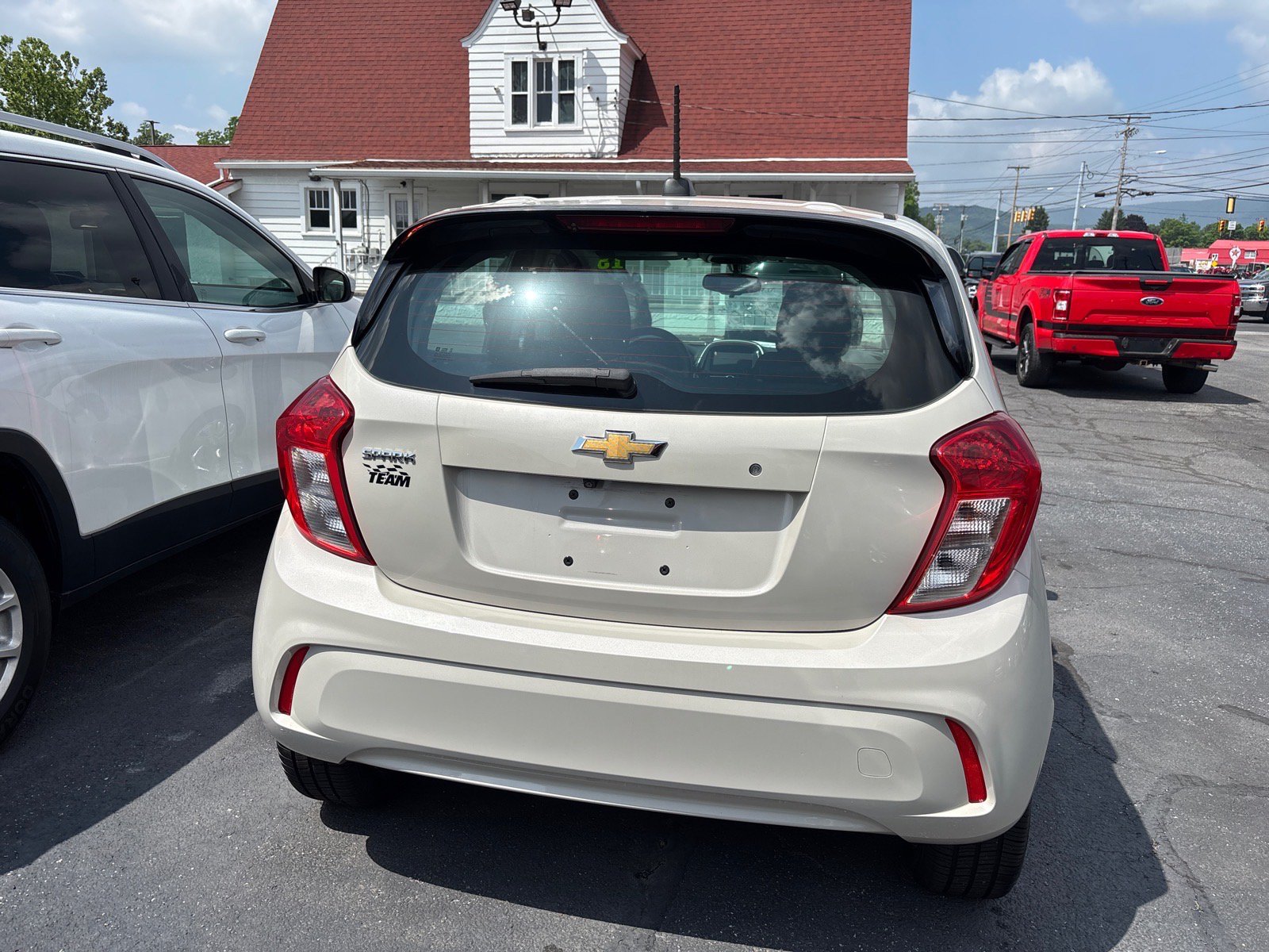 Used 2018 Chevrolet Spark LS FWD image 3