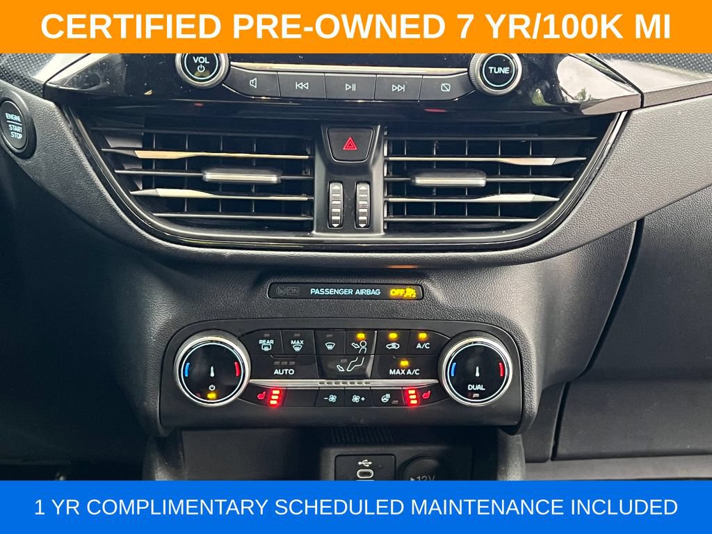Used 2025 Ford Escape ST-Line Select AWD/4WD image 14